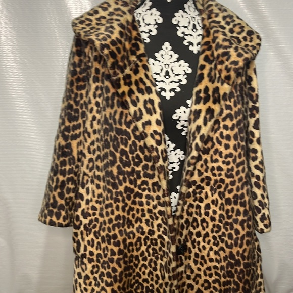 Vintage Women’s leopard trench coat by Somali - Picture 3 of 4